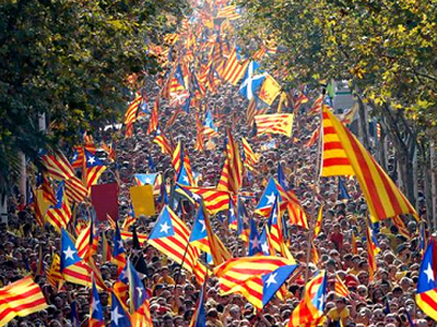 Αναβλήθηκε το δημοψήφισμα στην Καταλωνία